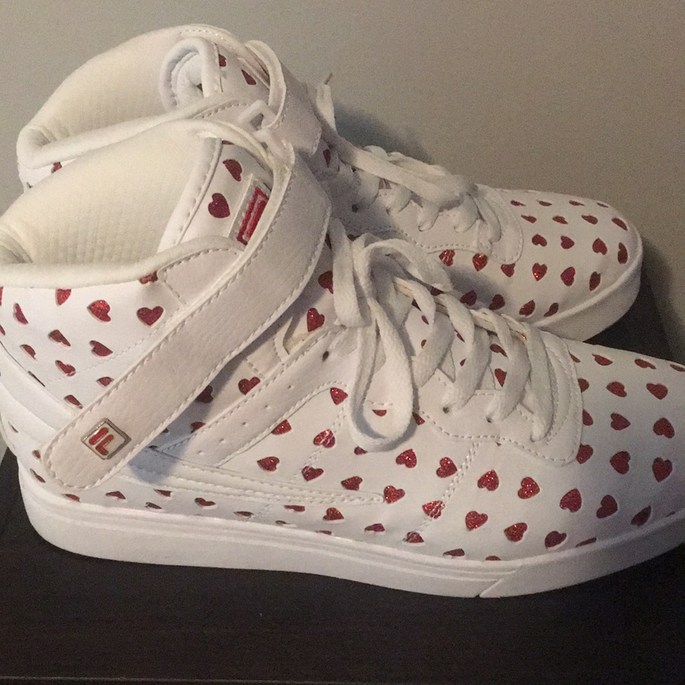 Women’s FILA shoes - Picture 2 of 4